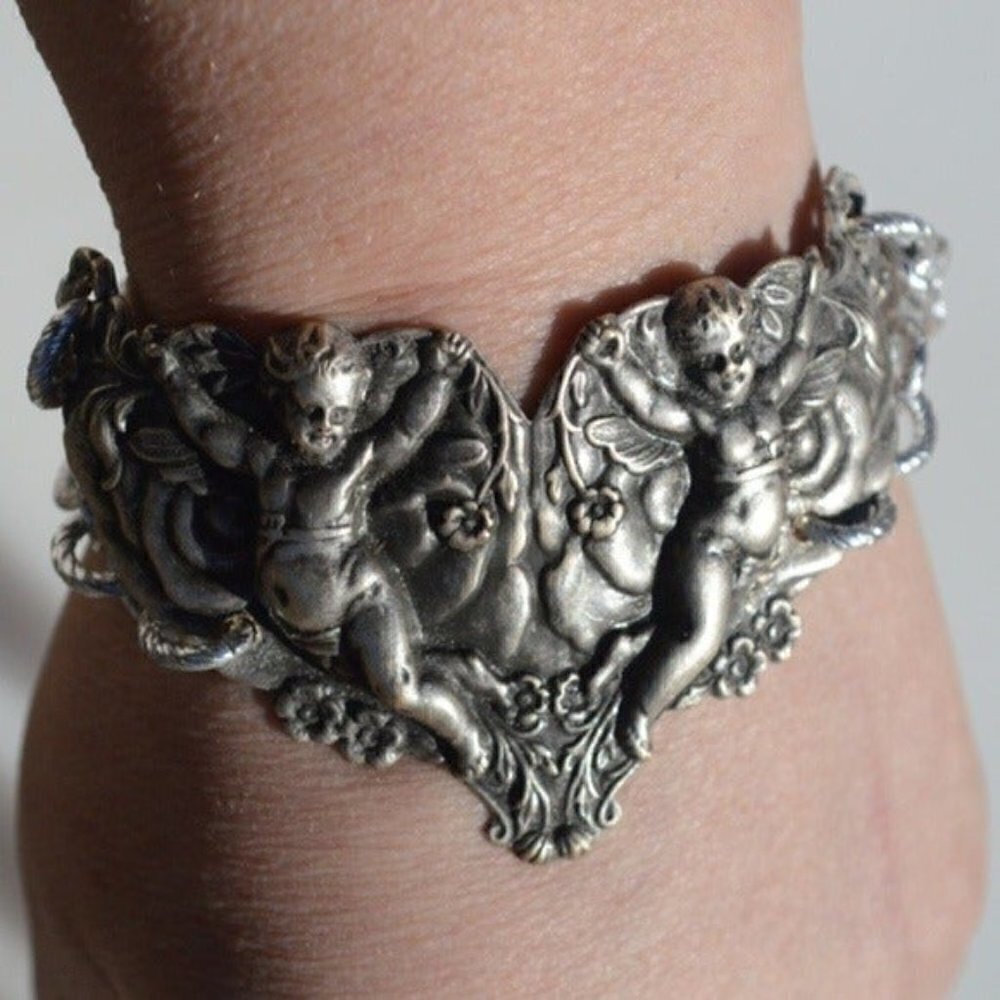 Cherub Angel Cuff Bracelet Victorian Silver Repoussé Cupid Angels Christmas Gift - Picture 6 of 12